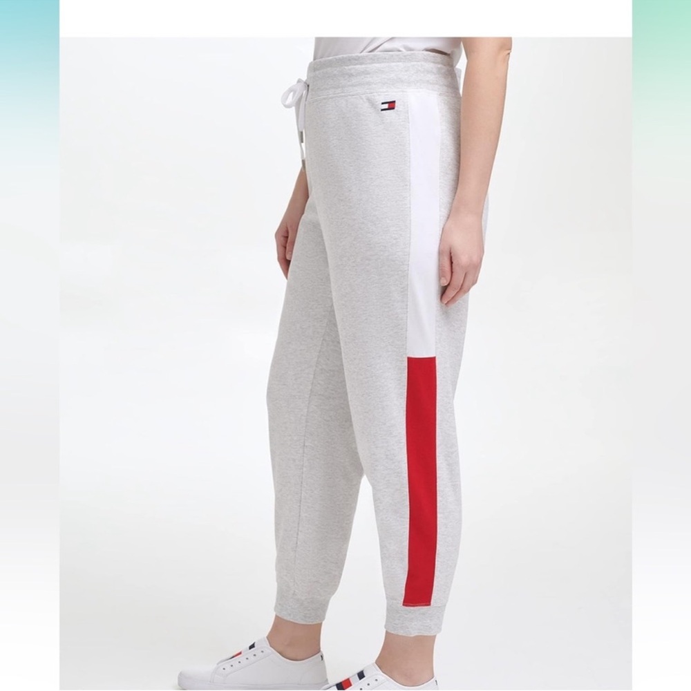 Tommy Hilfiger Women's Color Block Side Strip Tapered Jogger Sweatpants